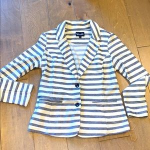 Splendid Soft Blazer in size Medium
